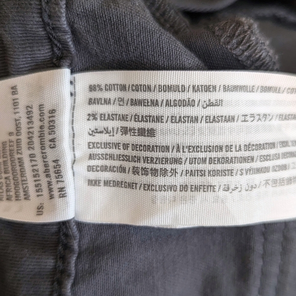 Abercrombie & Fitch Neutral Skinny Jeggings Jeans - Picture 3 of 4